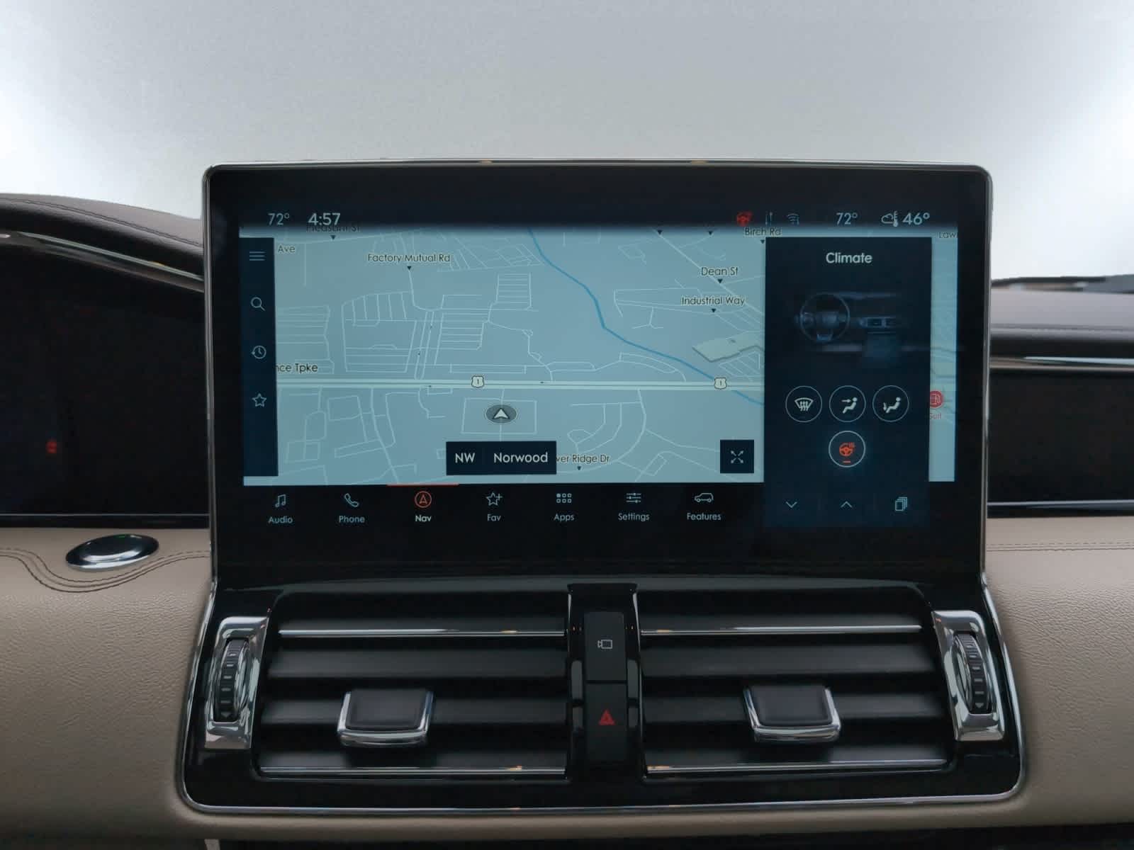 used 2022 Lincoln Navigator car, priced at $59,998