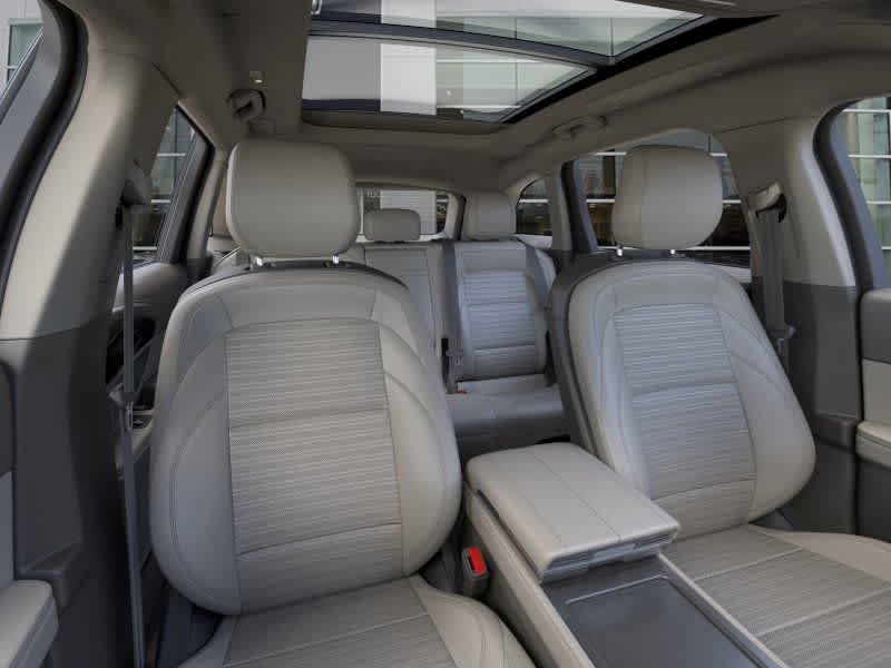 new 2025 Lincoln Nautilus car, priced at $65,850