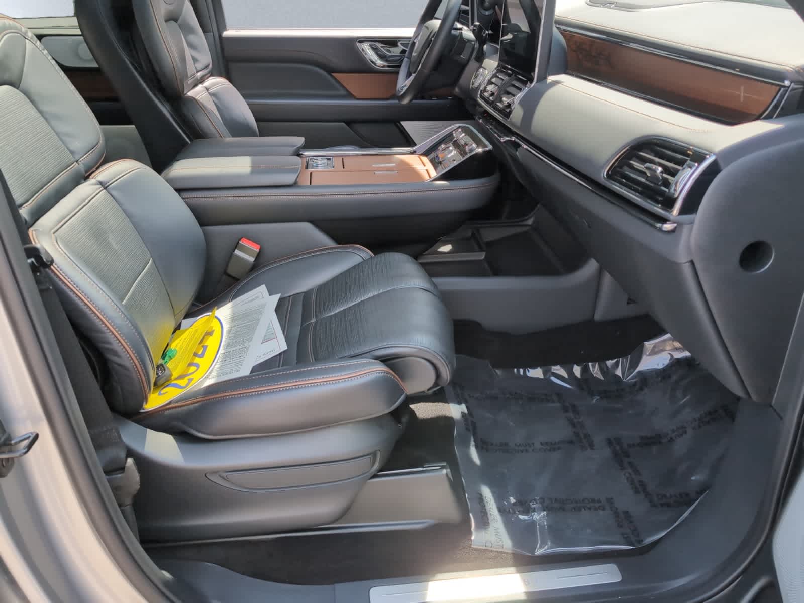 used 2024 Lincoln Navigator car, priced at $96,598