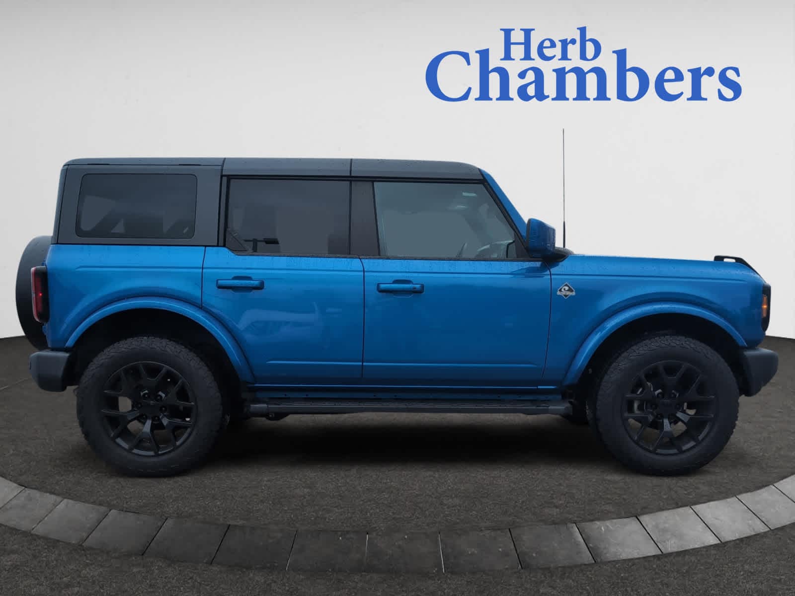 used 2022 Ford Bronco car, priced at $38,998