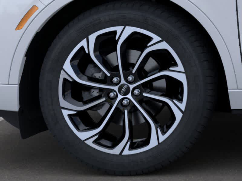 new 2025 Lincoln Nautilus car, priced at $63,455