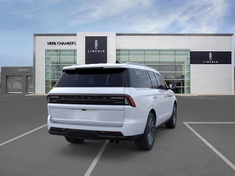 new 2025 Lincoln Navigator car, priced at $106,510