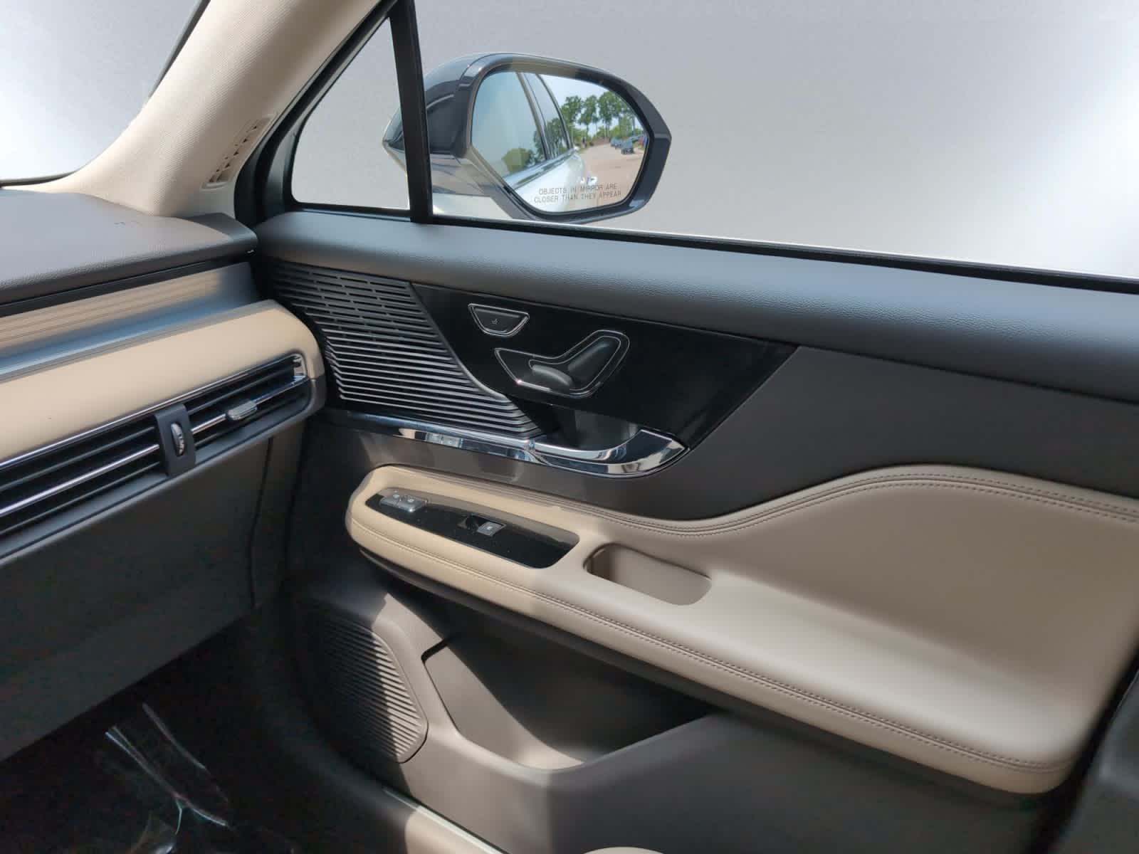 used 2022 Lincoln Corsair car, priced at $33,998