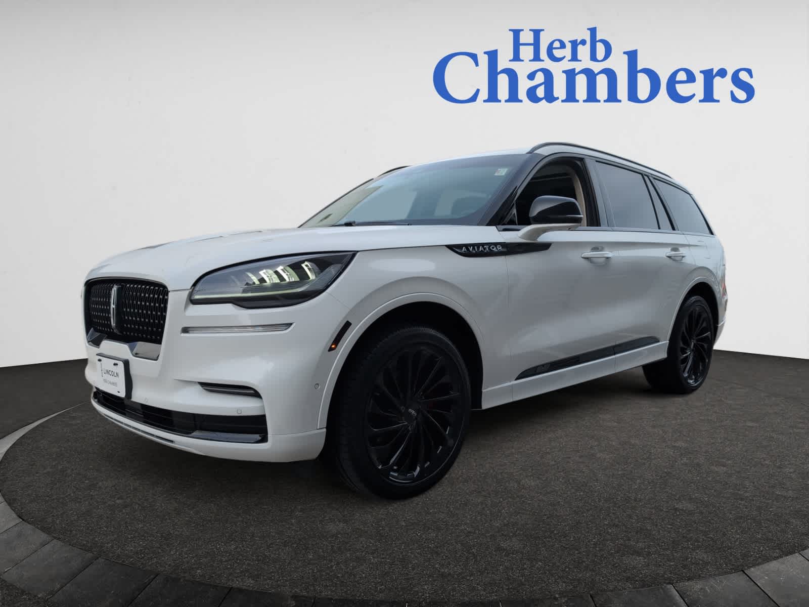 used 2024 Lincoln Aviator car, priced at $65,998