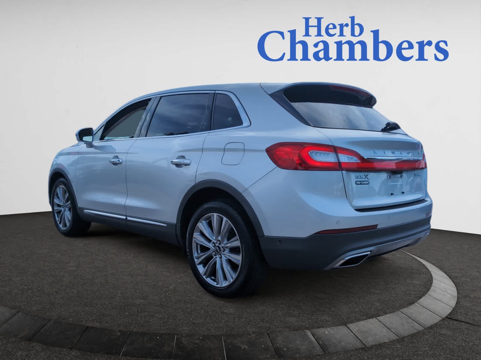 used 2018 Lincoln MKX car, priced at $17,998