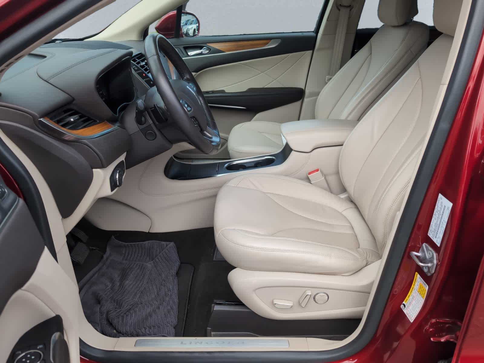 used 2019 Lincoln MKC car, priced at $18,998