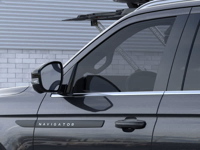 new 2025 Lincoln Navigator car, priced at $119,595