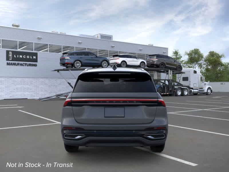 new 2025 Lincoln Nautilus car, priced at $65,920