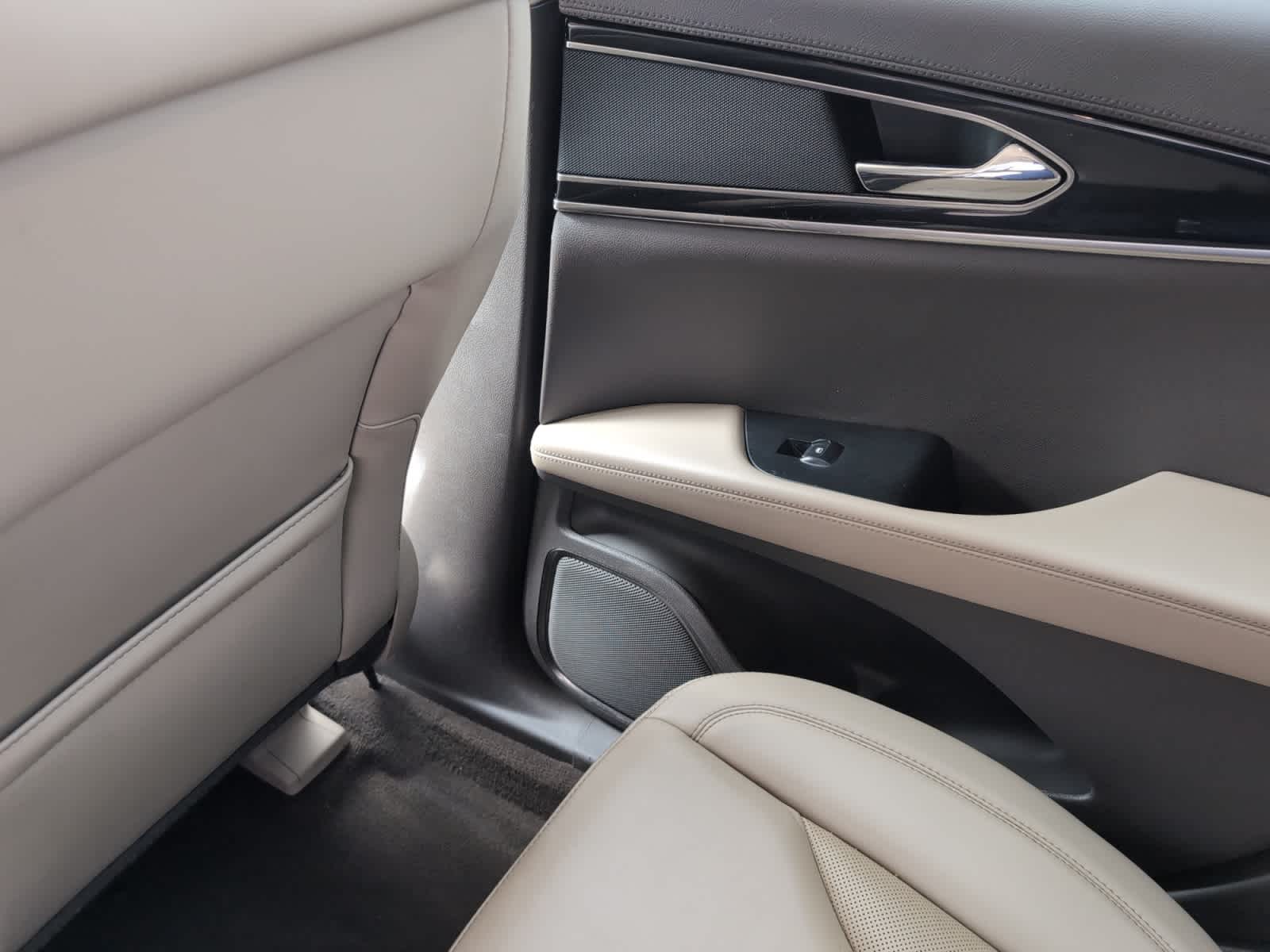 used 2021 Lincoln Nautilus car, priced at $28,998