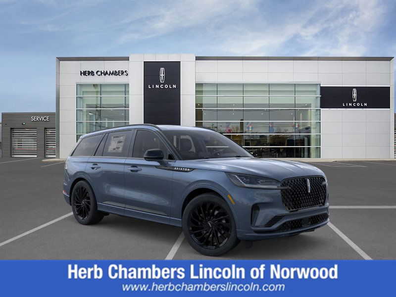 new 2025 Lincoln Aviator car, priced at $82,340