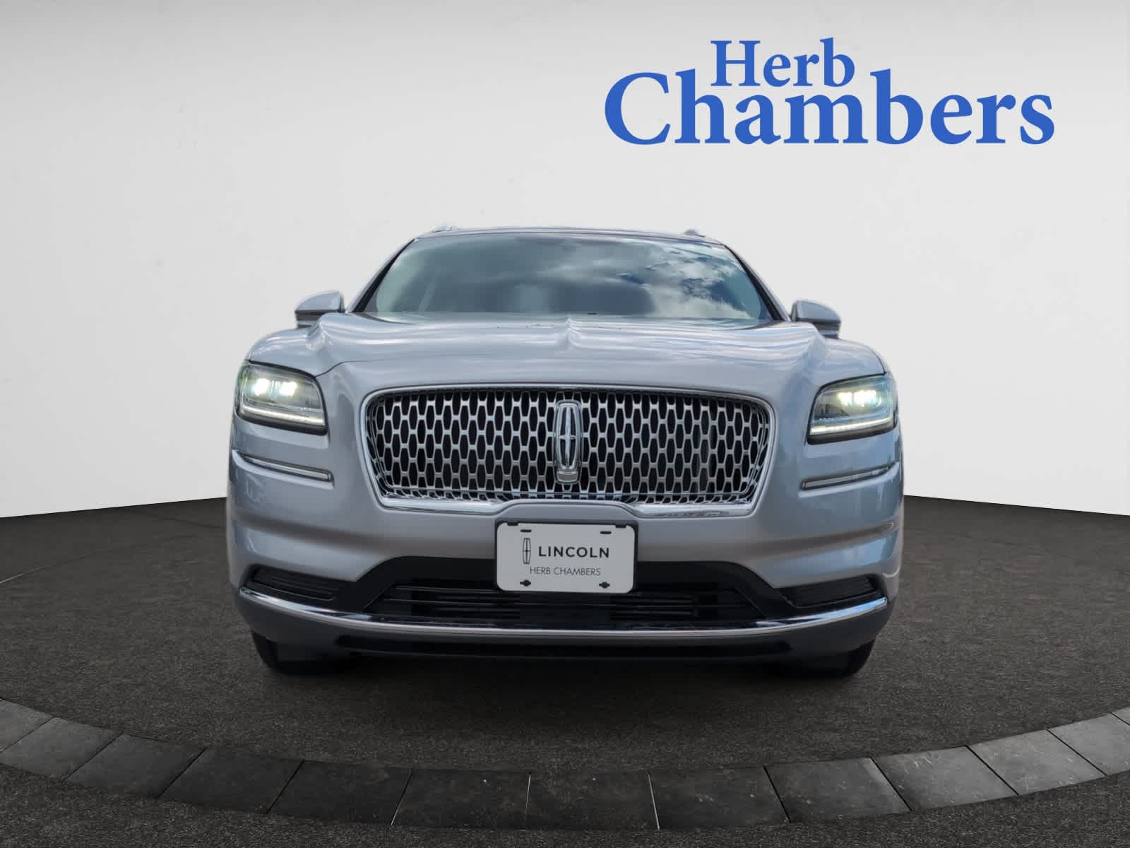 used 2022 Lincoln Nautilus car, priced at $38,998