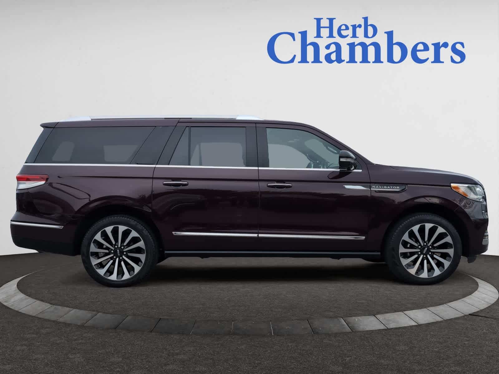 used 2023 Lincoln Navigator L car, priced at $75,998