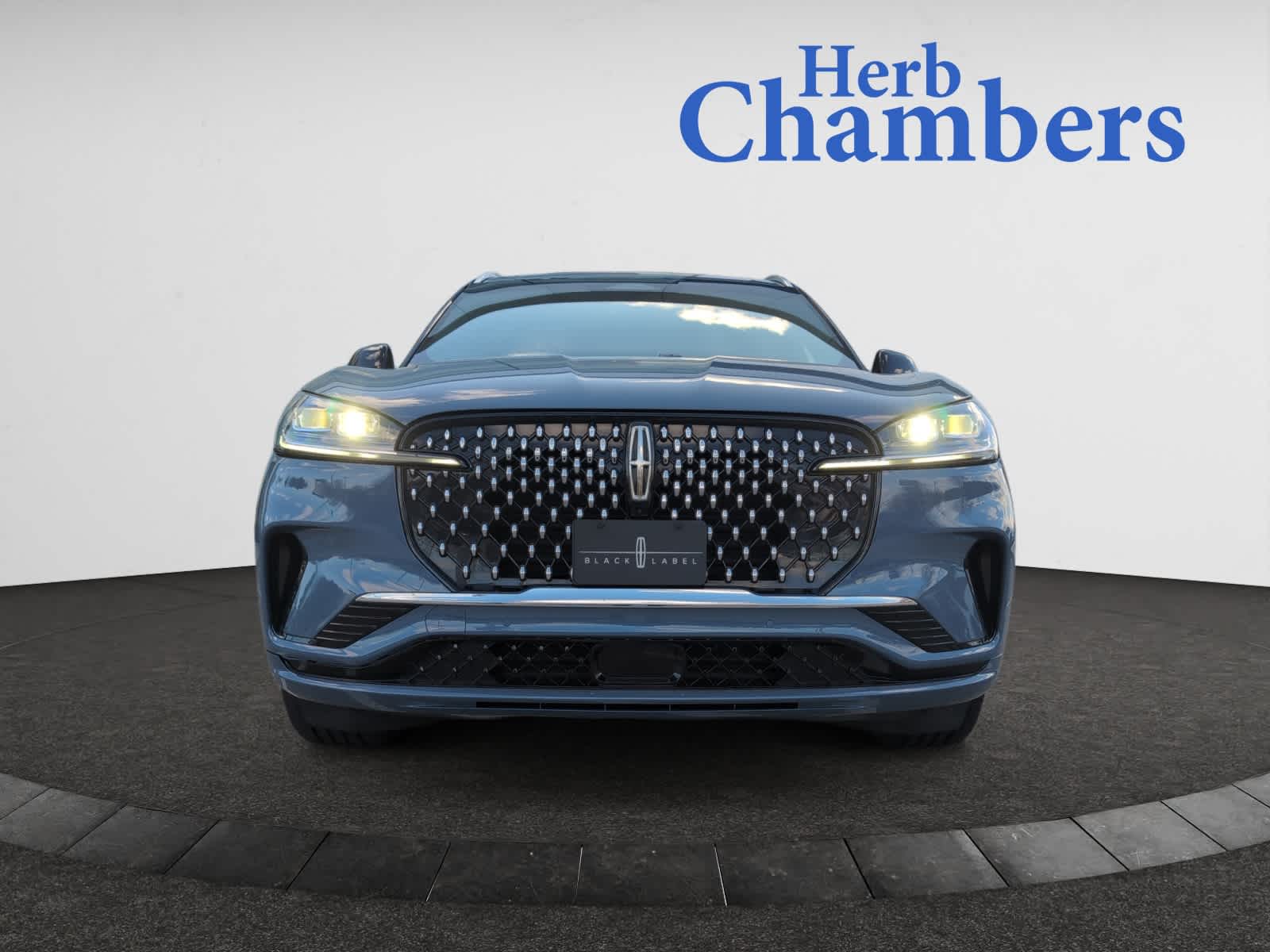 used 2025 Lincoln Aviator car, priced at $82,998
