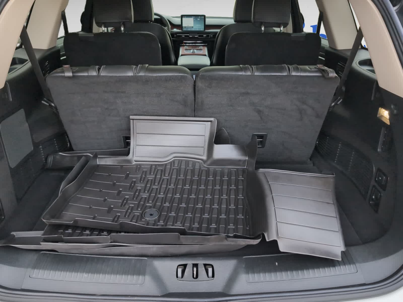 used 2024 Lincoln Aviator car, priced at $65,998