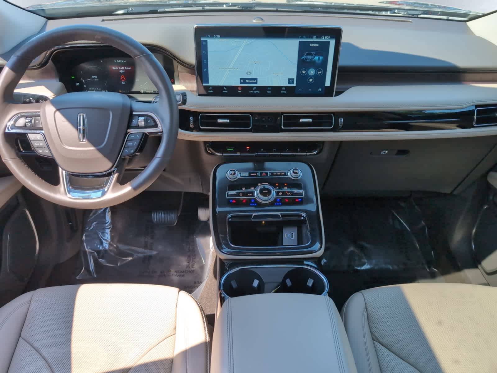 used 2022 Lincoln Nautilus car, priced at $40,998