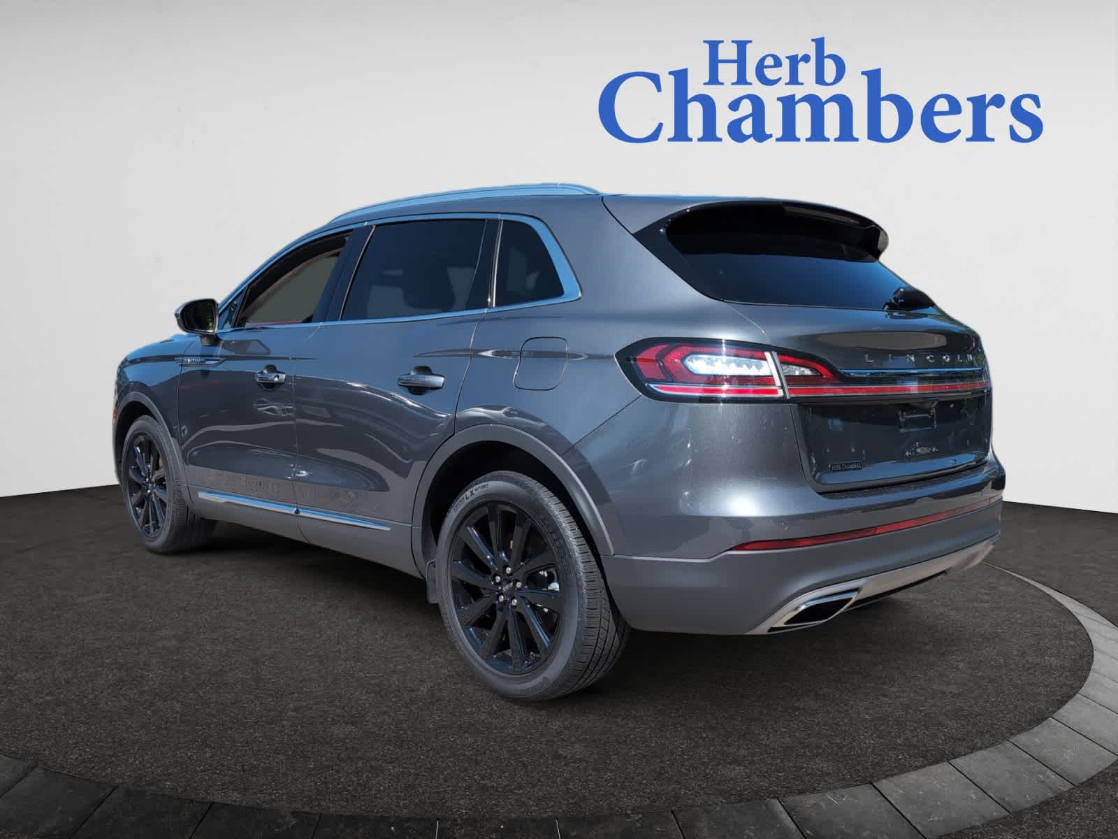 used 2022 Lincoln Nautilus car, priced at $40,998