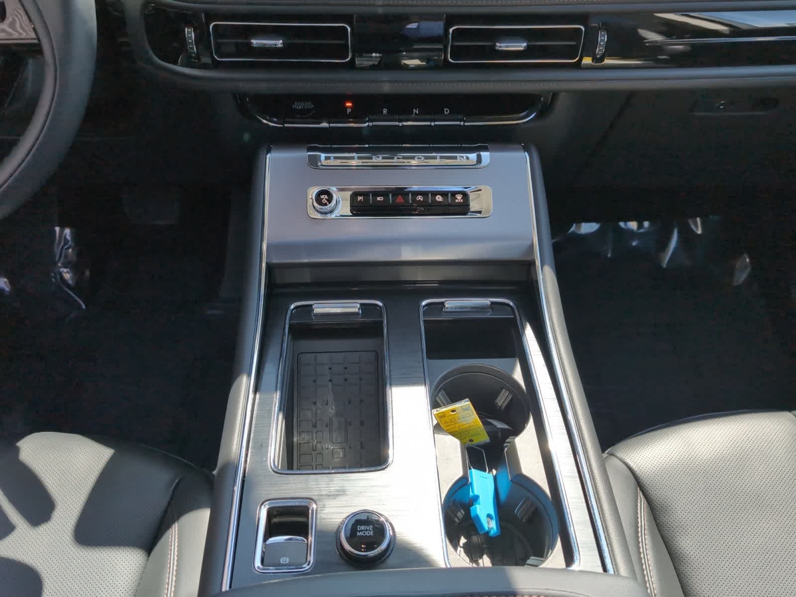 used 2025 Lincoln Aviator car, priced at $63,898