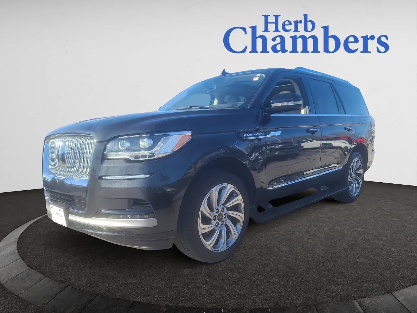 used 2023 Lincoln Navigator car, priced at $72,998