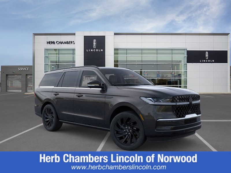 new 2025 Lincoln Navigator car, priced at $108,555