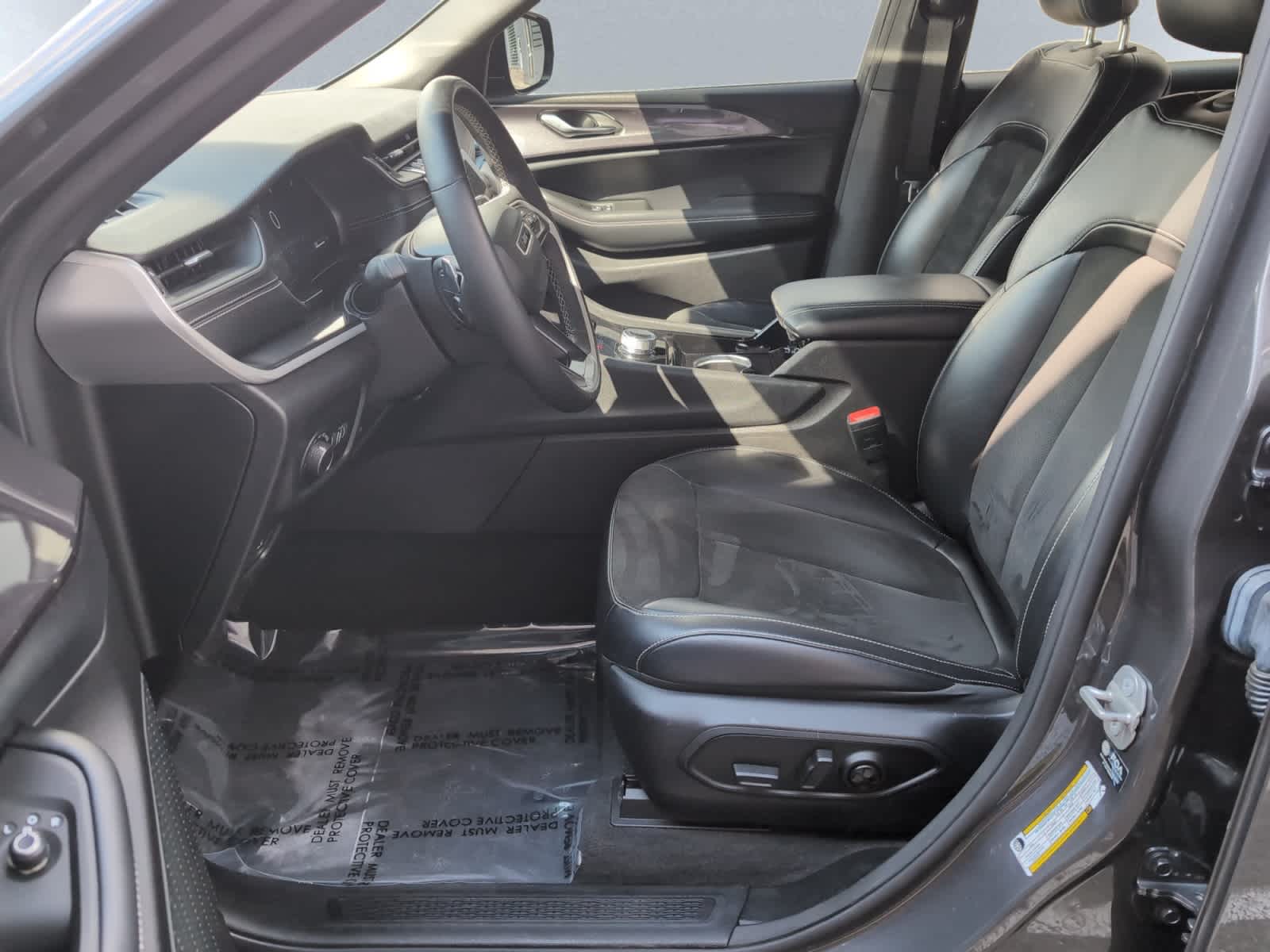 used 2021 Jeep Grand Cherokee L car, priced at $28,998