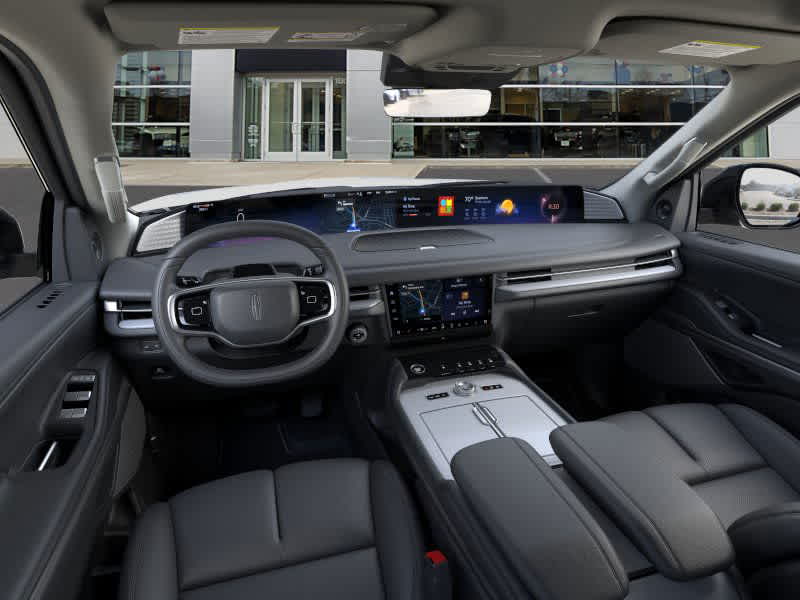 new 2025 Lincoln Navigator car, priced at $109,300