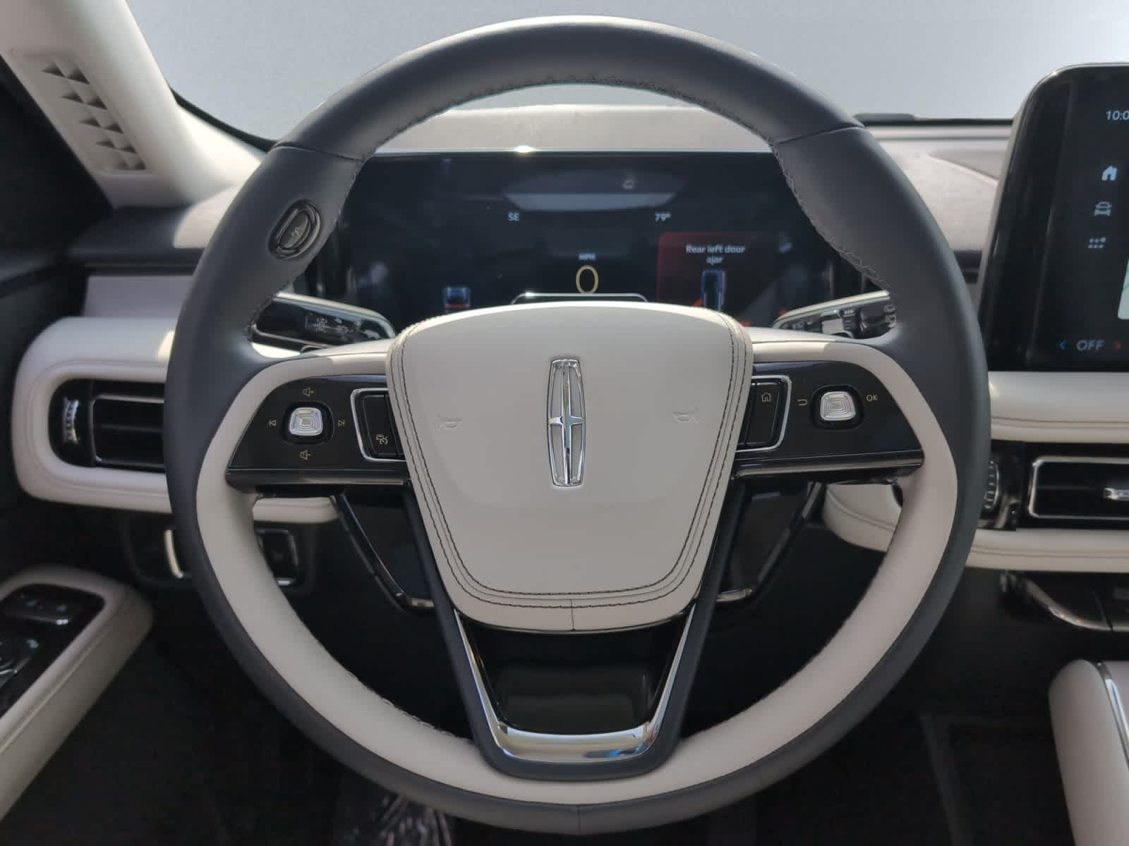 used 2025 Lincoln Aviator car, priced at $72,998