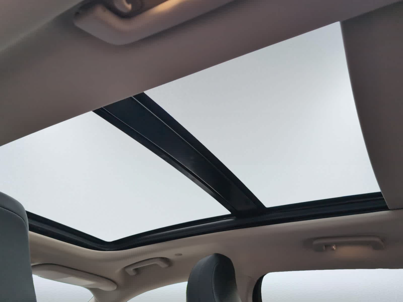 used 2022 Lincoln Nautilus car, priced at $38,998
