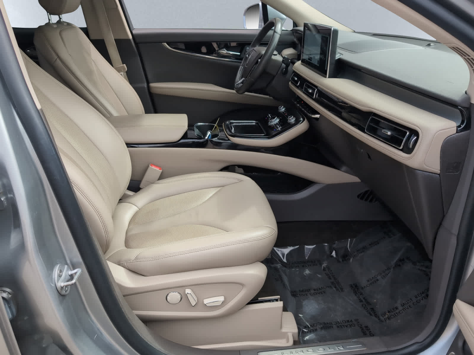used 2021 Lincoln Nautilus car, priced at $28,998