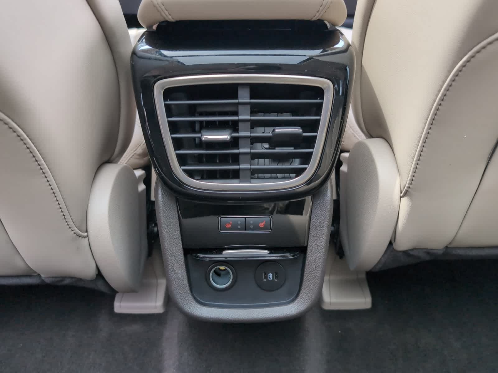 used 2022 Lincoln Nautilus car, priced at $37,998