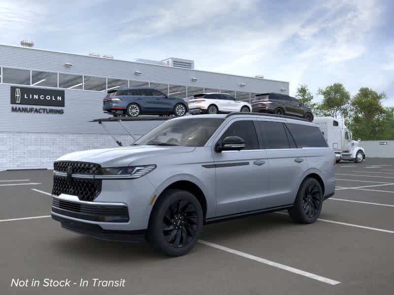 new 2025 Lincoln Navigator car, priced at $106,555