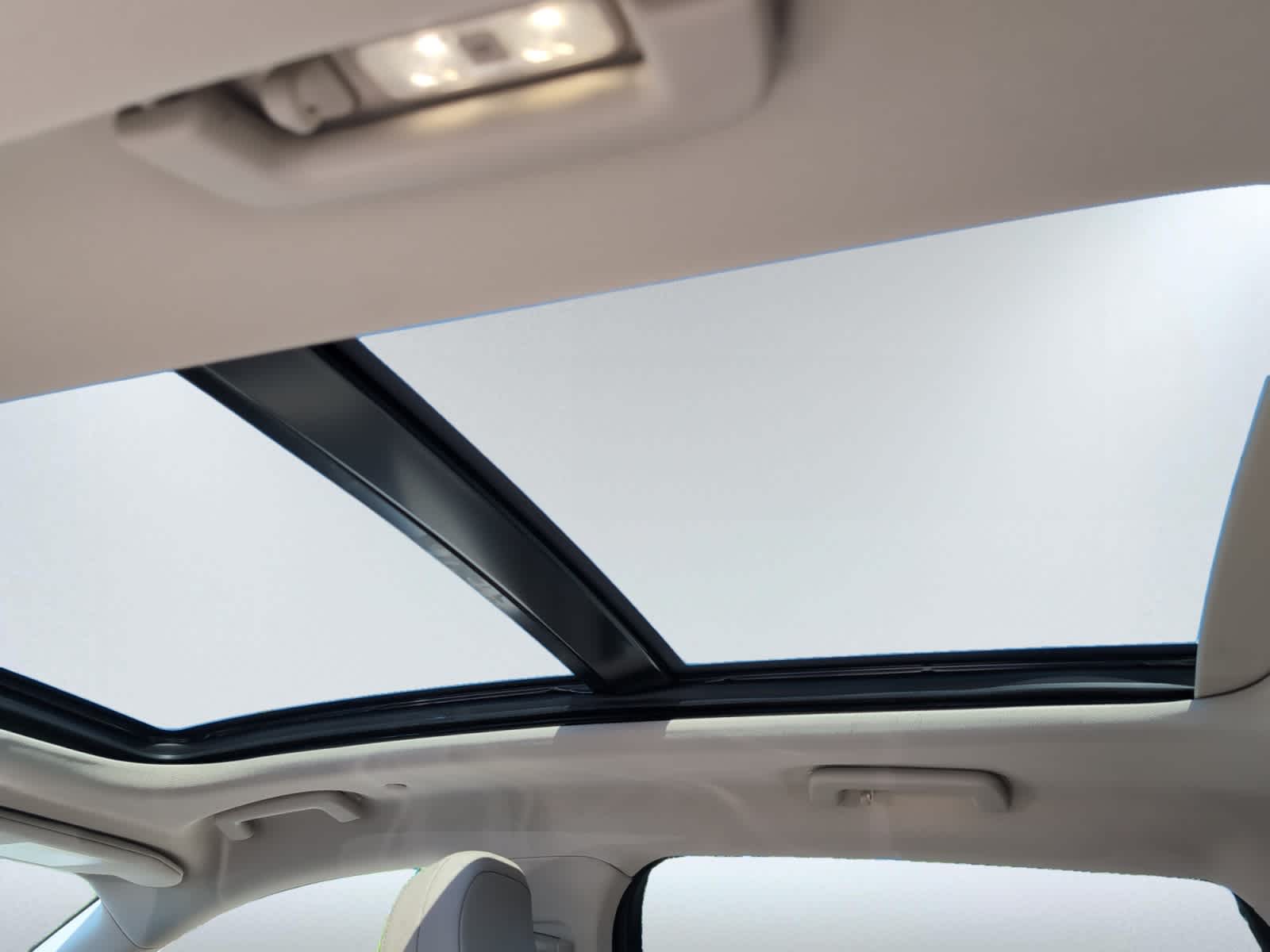 used 2022 Lincoln Nautilus car, priced at $40,998