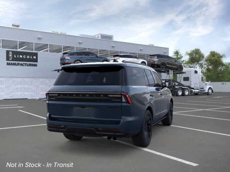 new 2025 Lincoln Navigator car, priced at $106,585