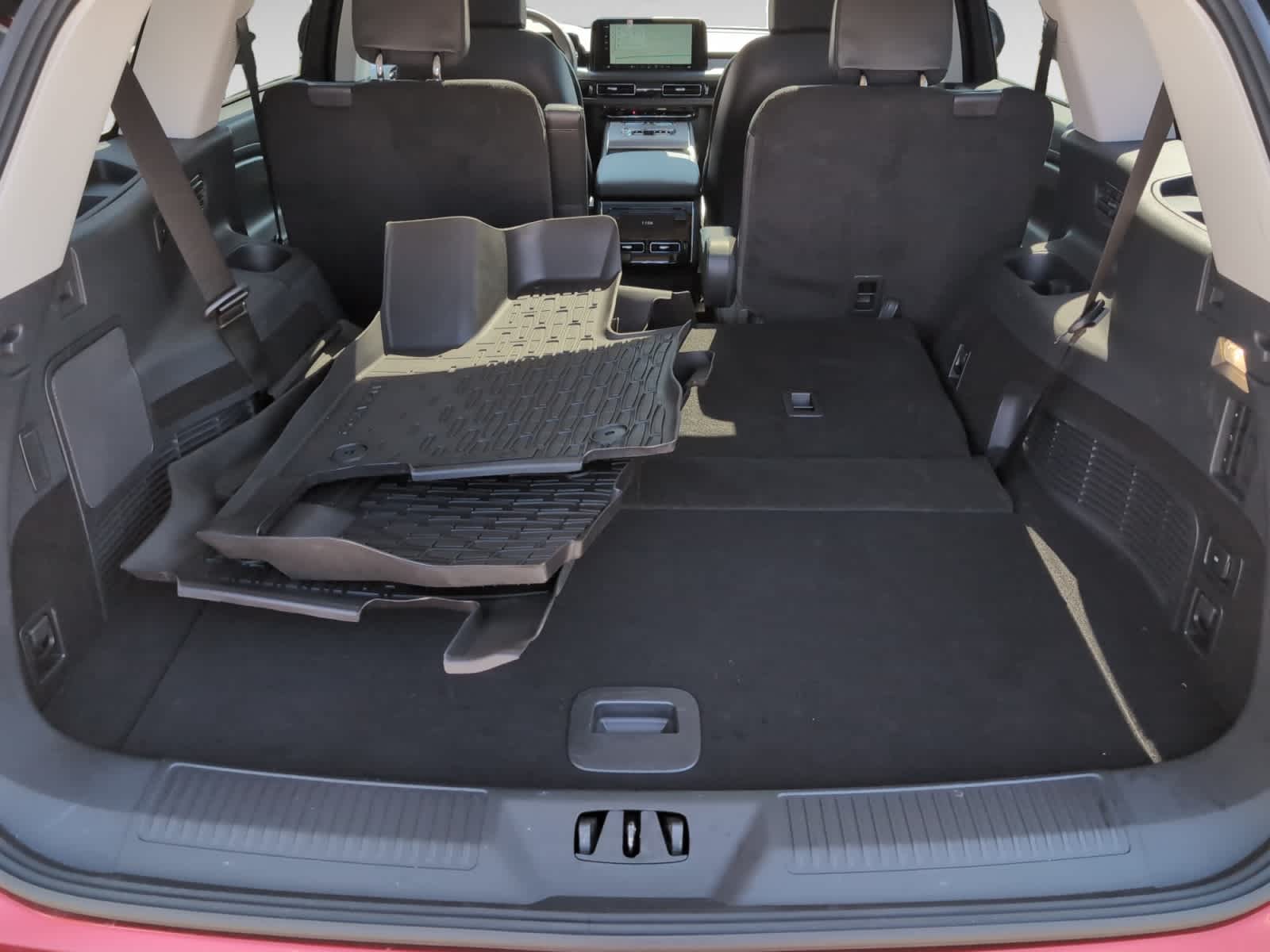 used 2025 Lincoln Aviator car, priced at $63,898