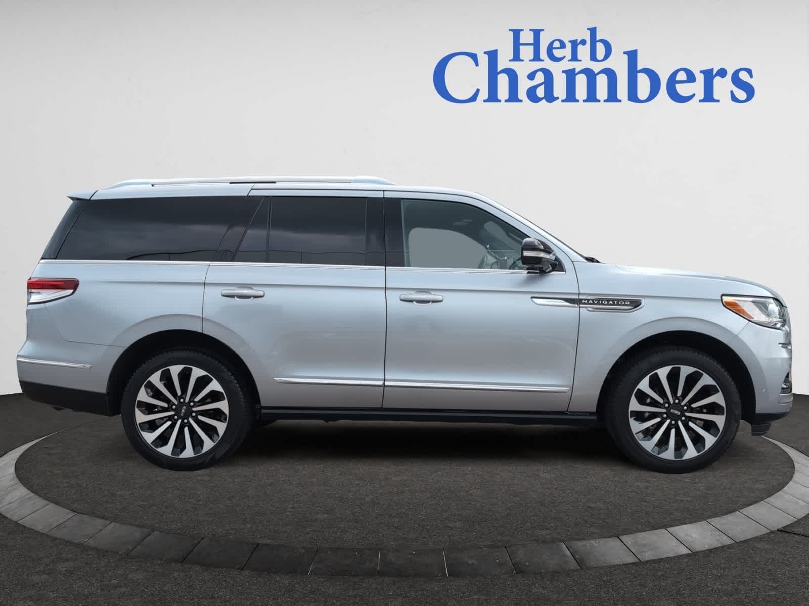 used 2024 Lincoln Navigator car, priced at $84,825