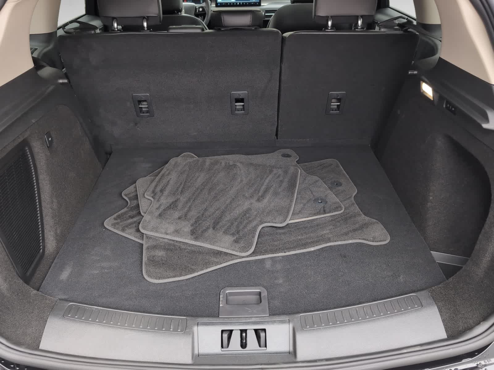 used 2025 Lincoln Corsair car, priced at $47,998