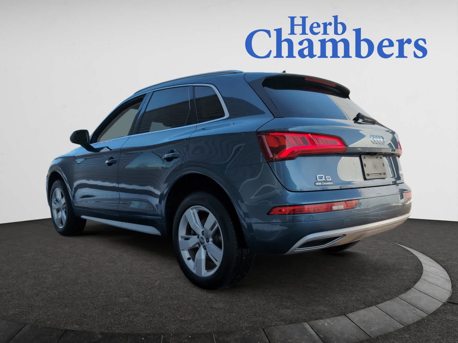 used 2018 Audi Q5 car, priced at $14,998