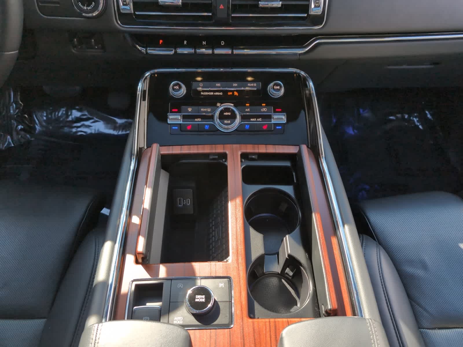 used 2023 Lincoln Navigator L car, priced at $68,998