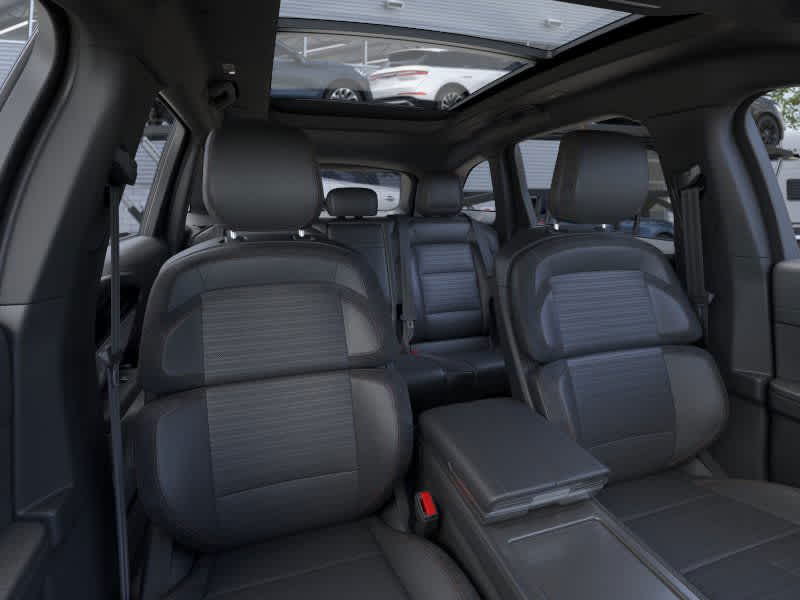 new 2025 Lincoln Nautilus car, priced at $75,230