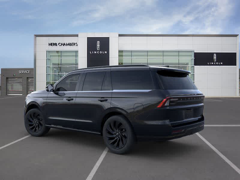 new 2025 Lincoln Navigator car, priced at $108,555