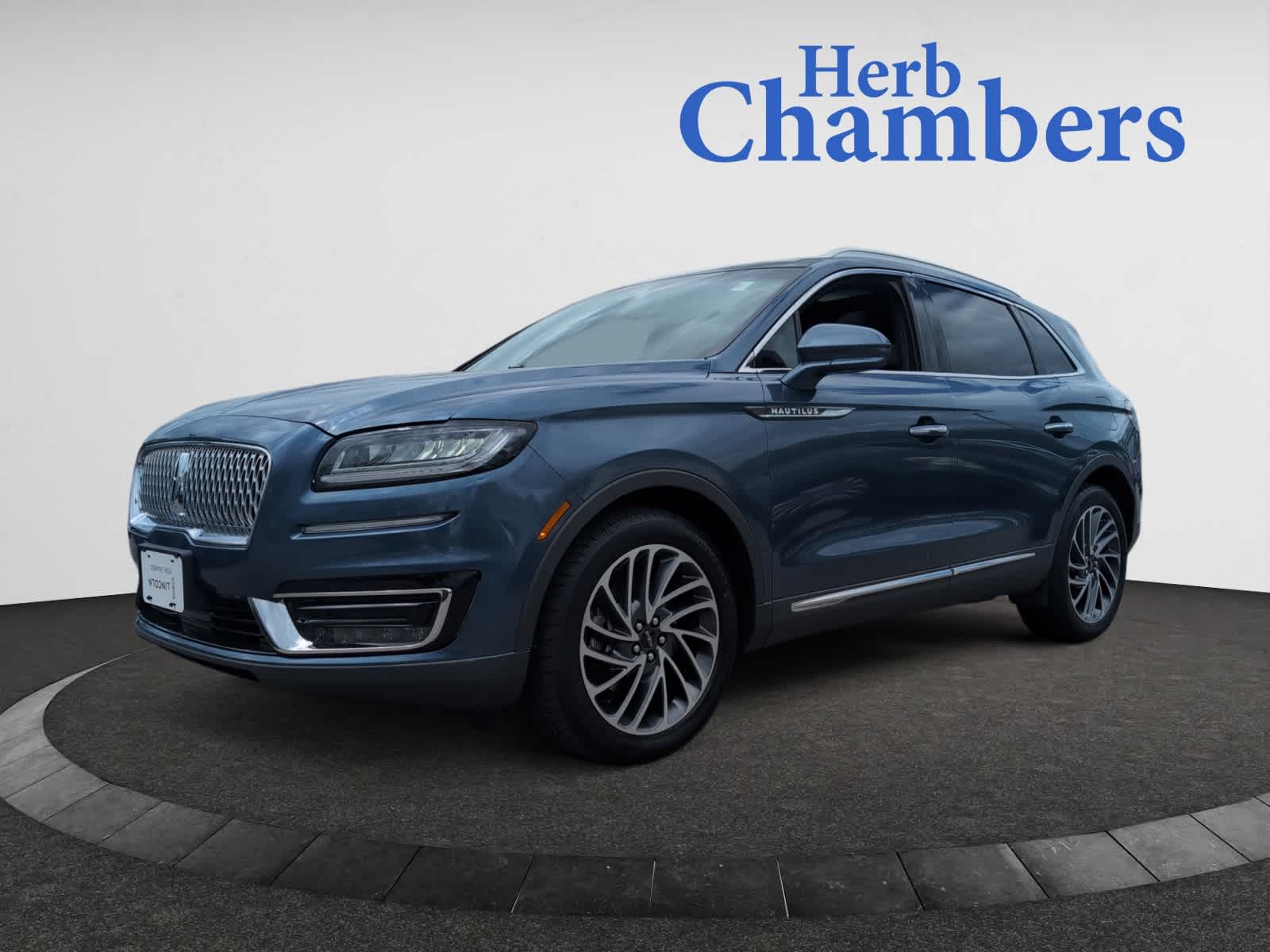 used 2019 Lincoln Nautilus car, priced at $23,998