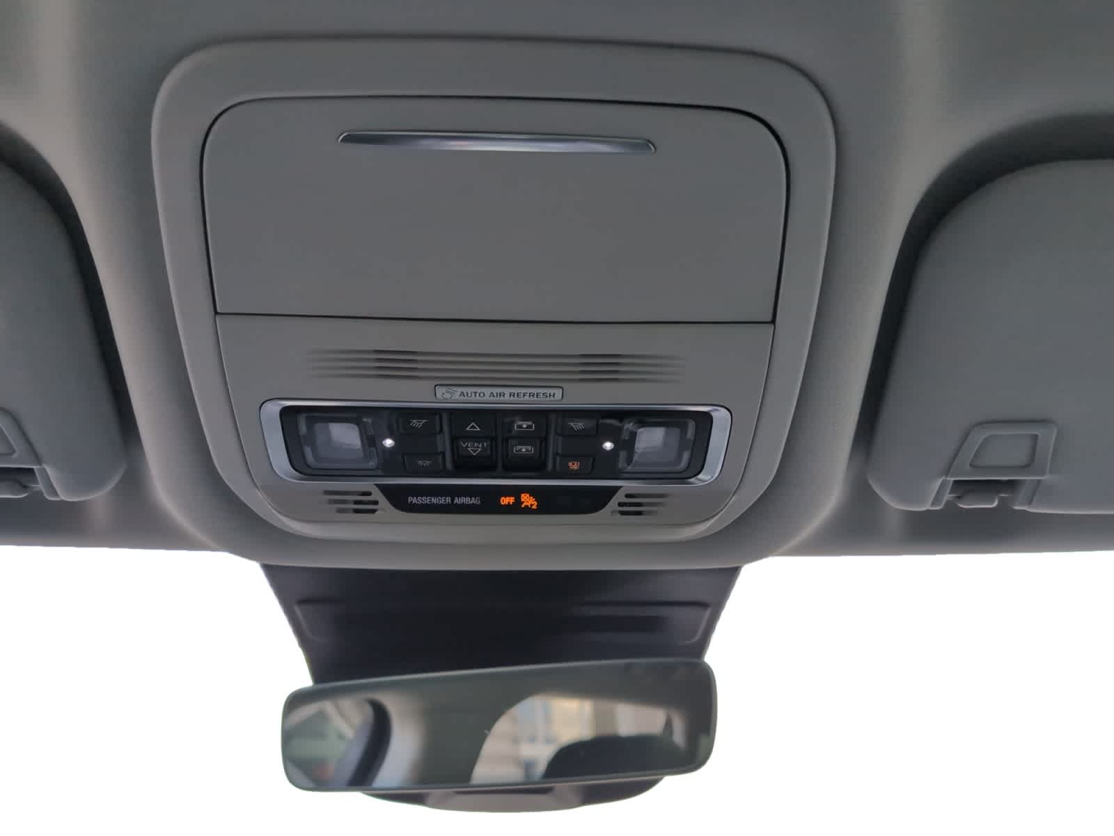 used 2025 Lincoln Nautilus car, priced at $61,898