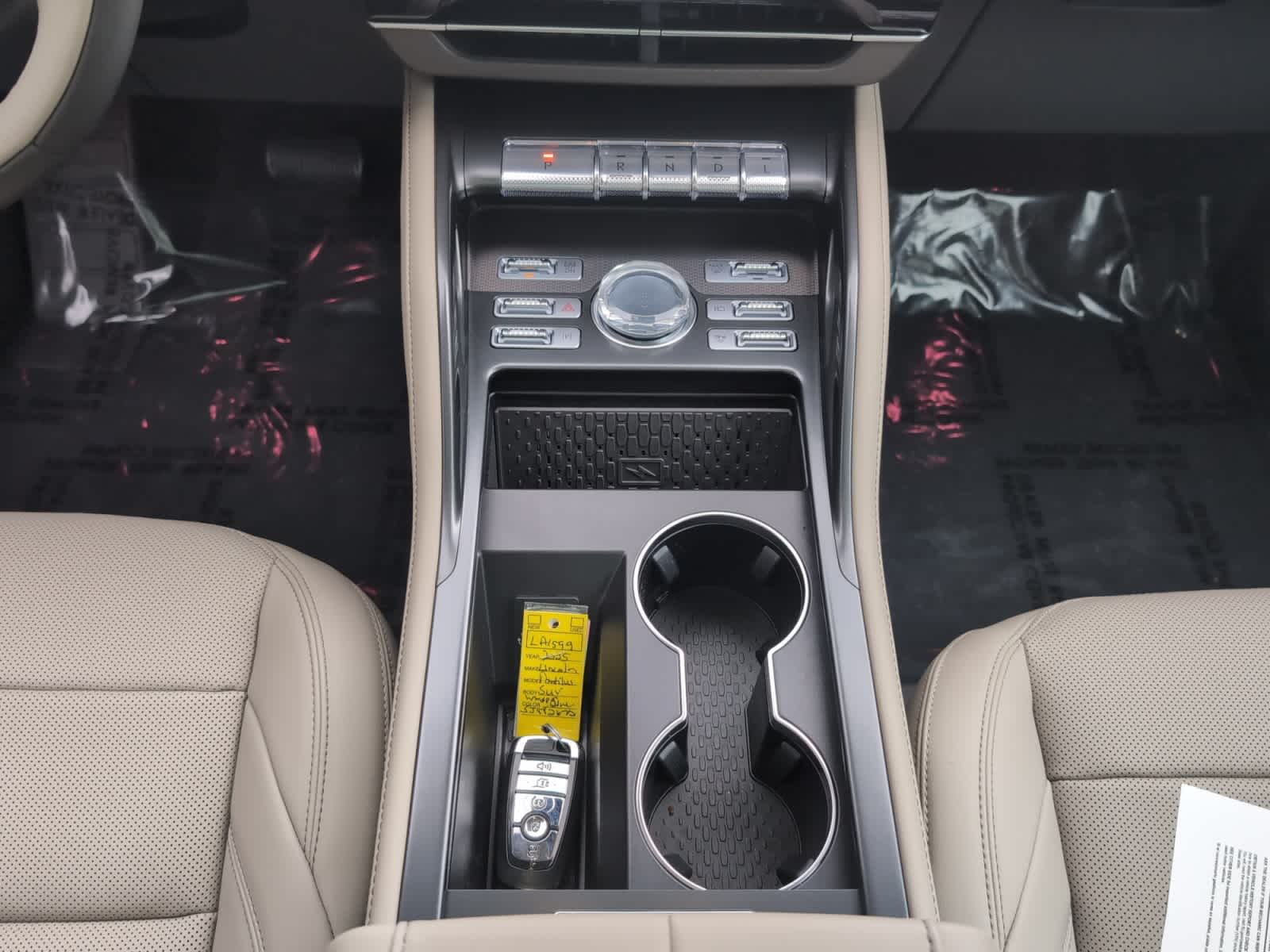 used 2025 Lincoln Nautilus car, priced at $61,998