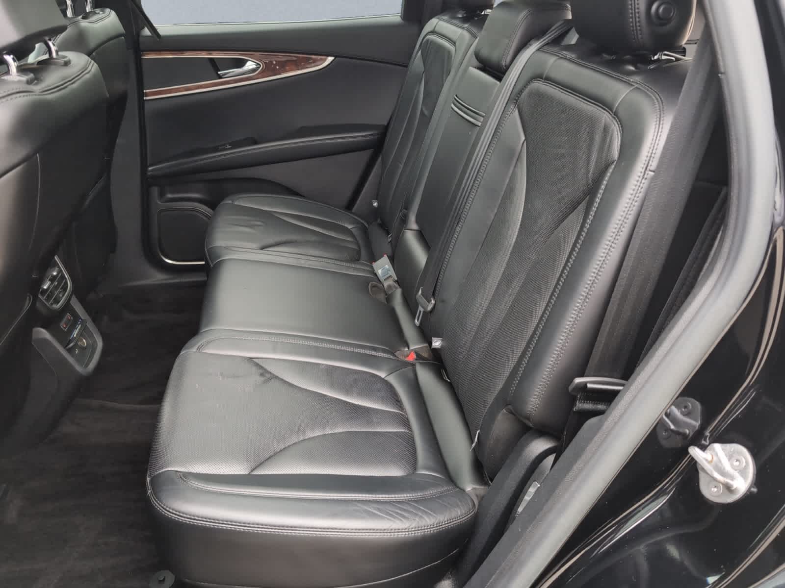 used 2016 Lincoln MKX car, priced at $18,998