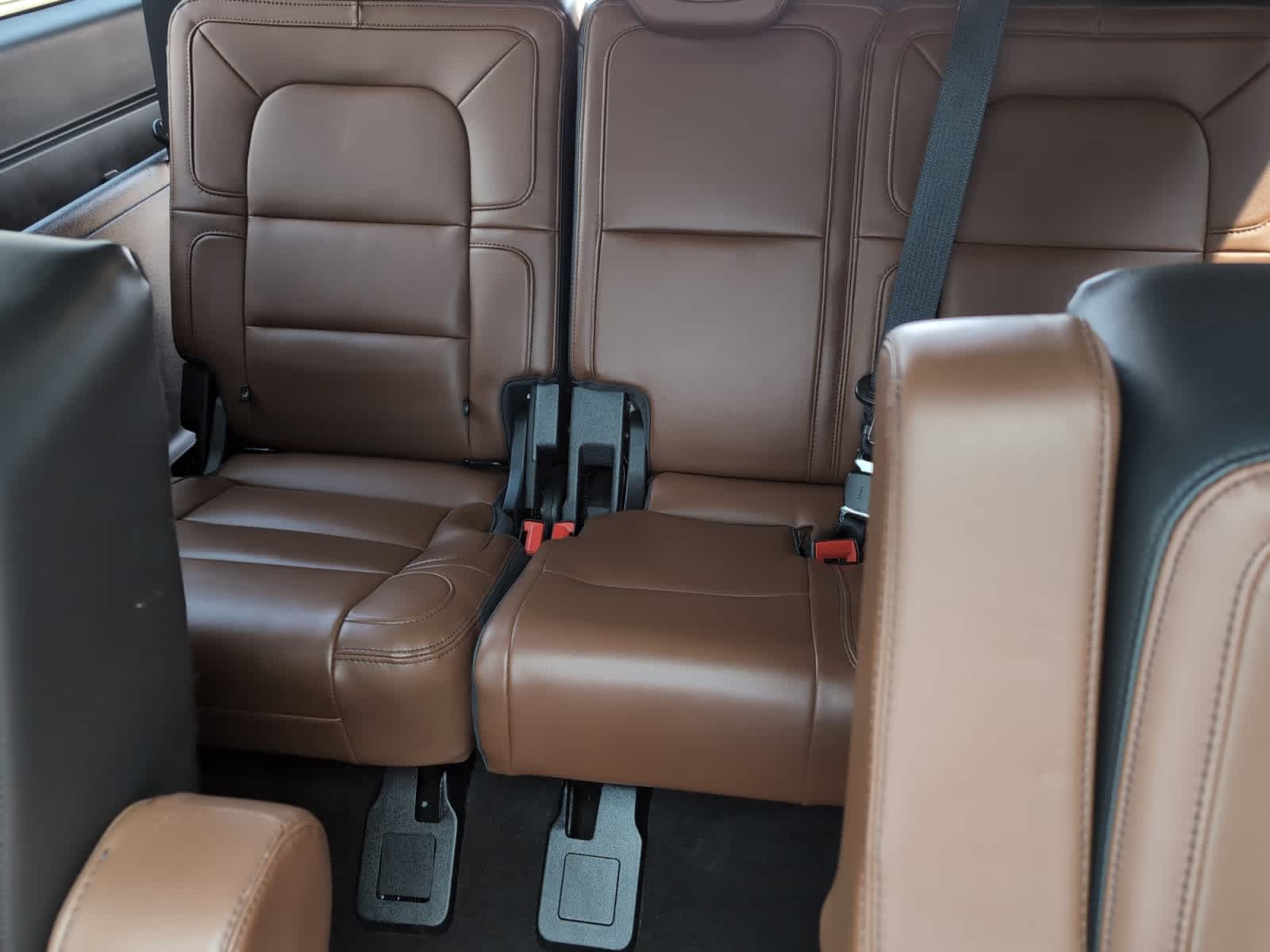 used 2023 Lincoln Navigator L car, priced at $75,998
