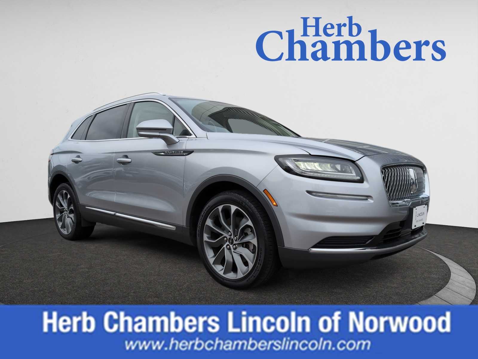 used 2022 Lincoln Nautilus car, priced at $38,388