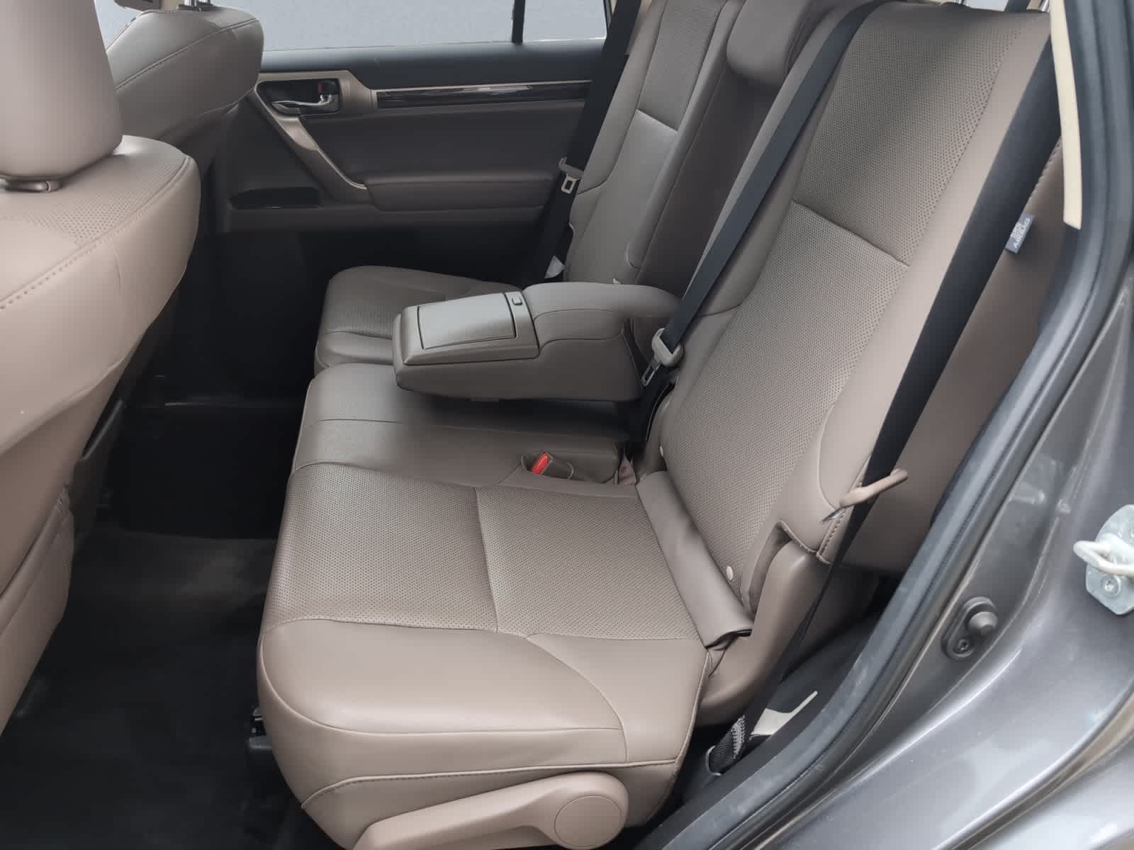 used 2020 Lexus GX 460 car, priced at $44,998