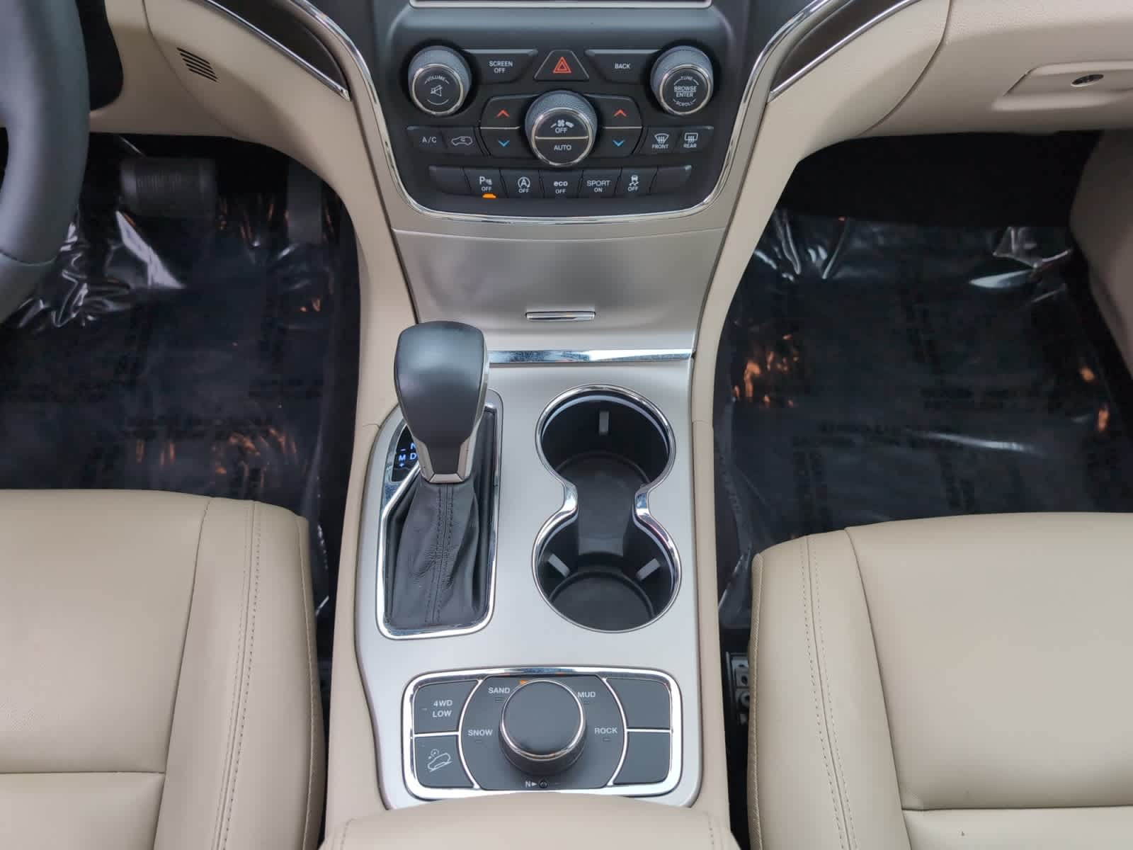 used 2017 Jeep Grand Cherokee car, priced at $19,998