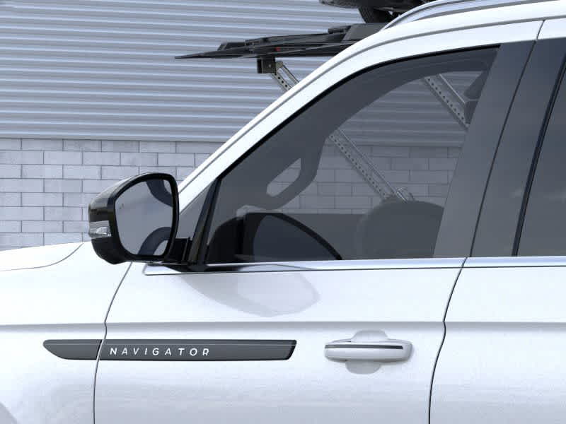 new 2025 Lincoln Navigator car, priced at $119,485
