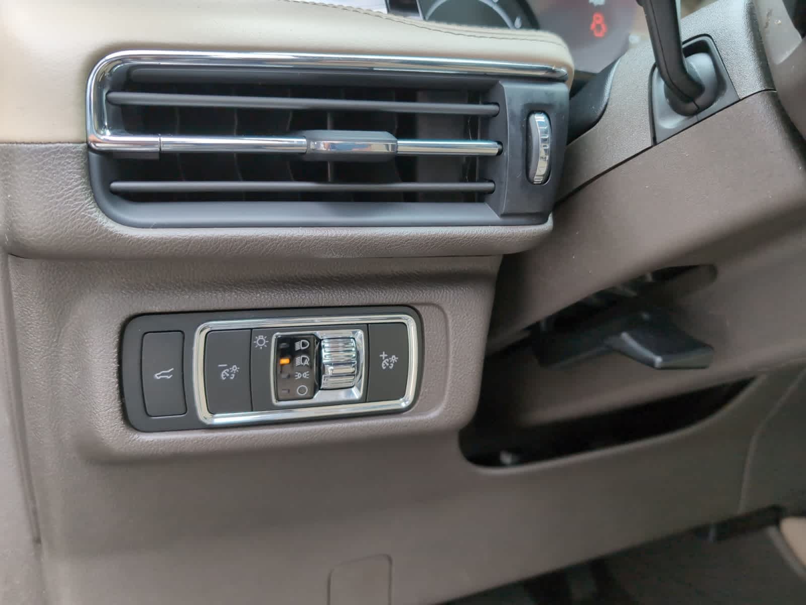 used 2021 Lincoln Corsair car, priced at $27,998
