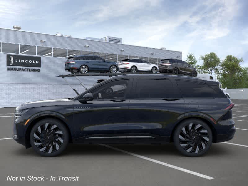 new 2025 Lincoln Nautilus car, priced at $65,705